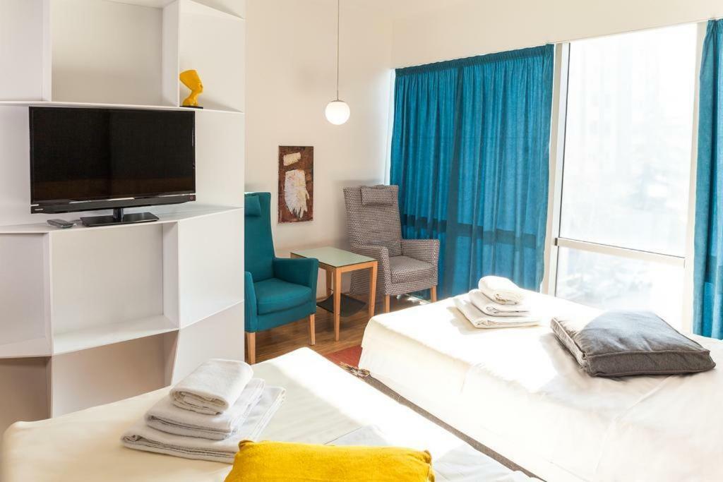 Transit Hotel Central Скоп'є Екстер'єр фото